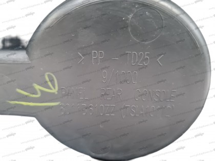 KL1T Középkonzol könyöklővel 20210817_115112